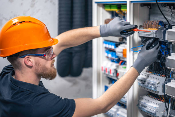 Best Electrical Contractors for Businesses  in Geistown, PA